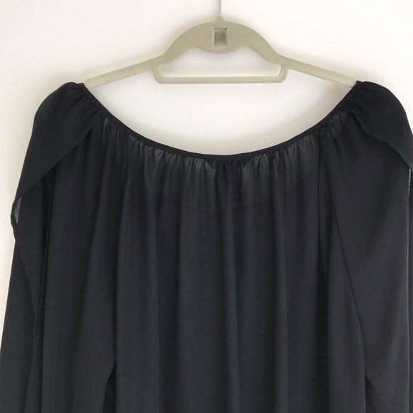 Semi sheer split sleeve draped blouse in black - Picture 4 of 6